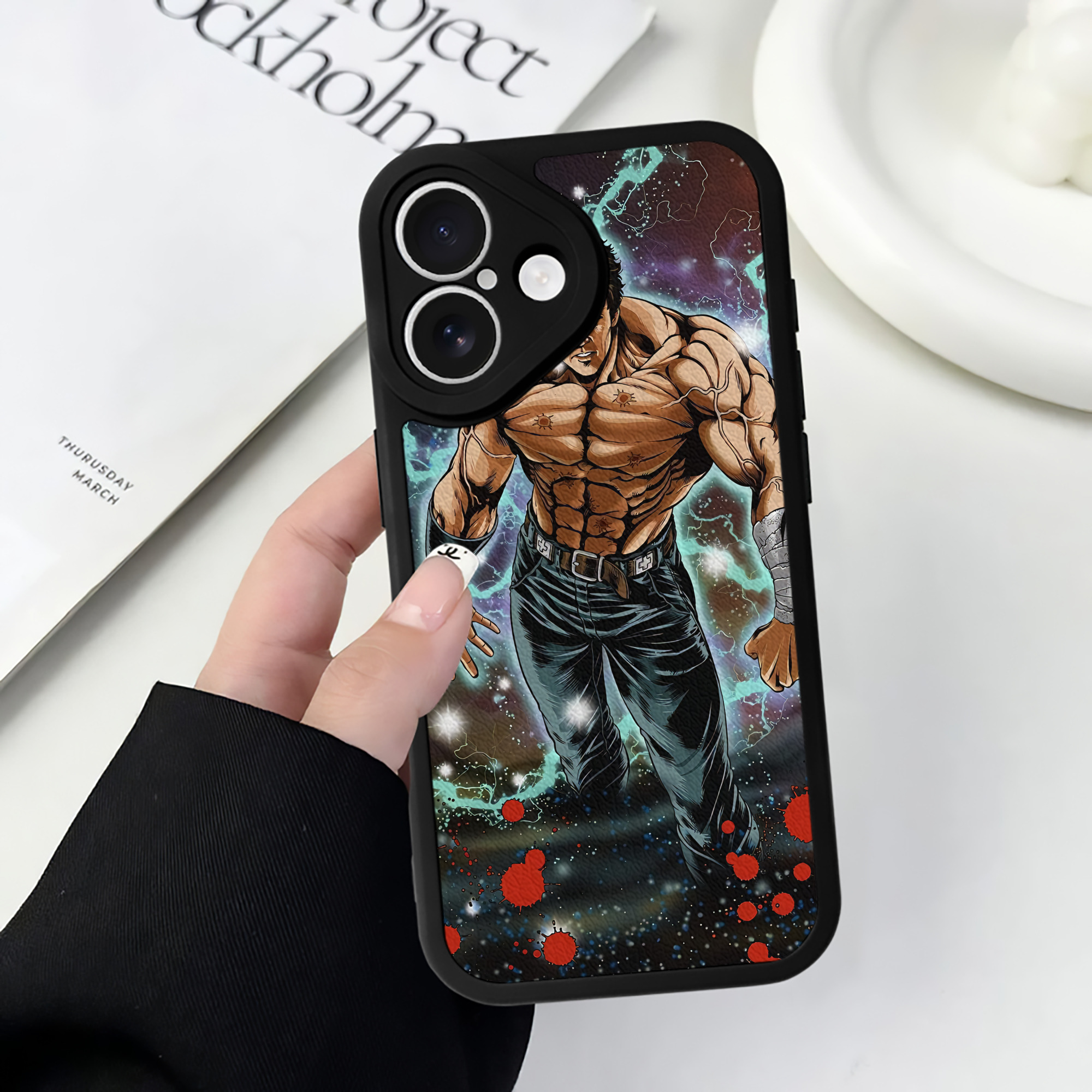 （画像用） 北斗の拳 Fist of the North Star 【iPhone 16シリーズ対応】シリコンスマホケース（レザー調） 材質：シリコン